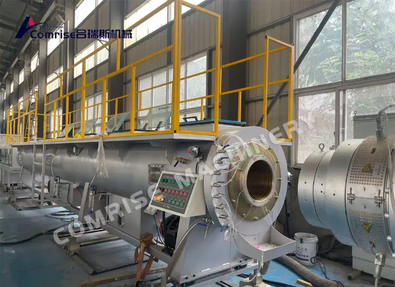 Finalizează cu succes proba din fabrică a liniei de extrudare a țevilor PE cu diametru mare (200–500 mm)