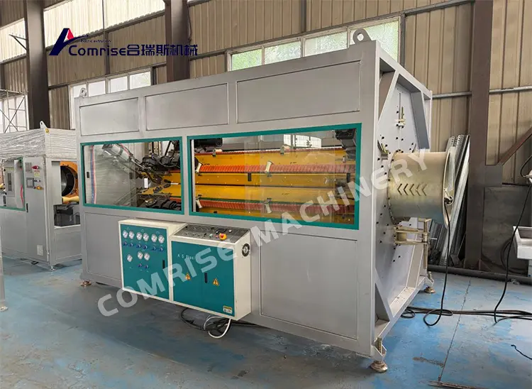 Linia de producție de țevi PE de 200-450 mm a fost testată cu succes și trimisă clienților din Orientul Mijlociu Linia de producție de țevi PE de 200-450 mm a fost testată cu succes și trimisă clienților din Orientul Mijlociu